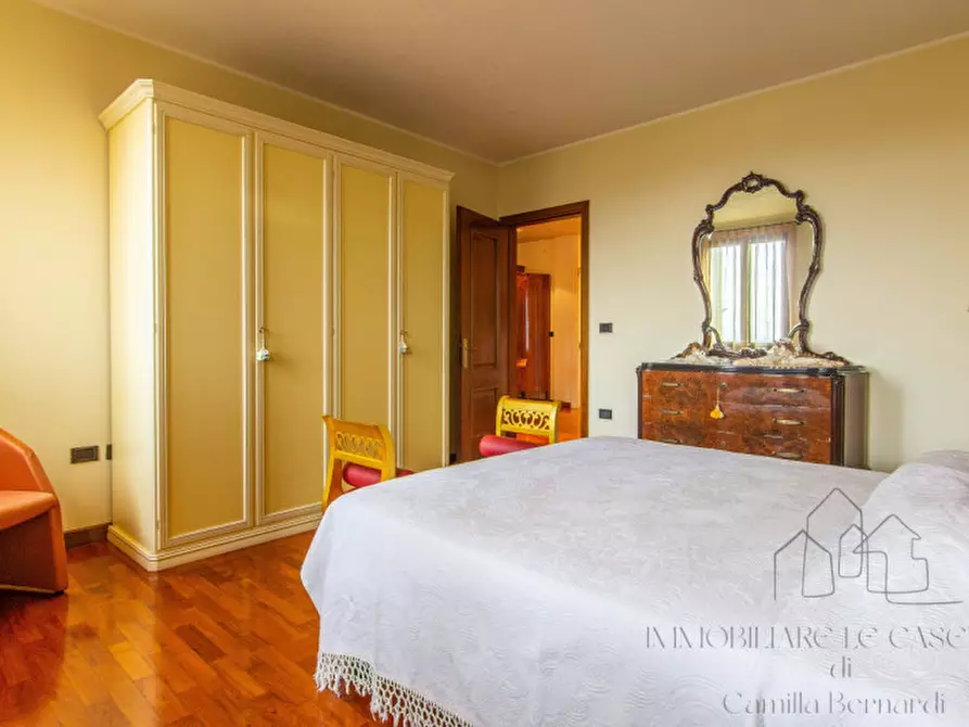 Immagine 27 di Villa in vendita  a Legnaro