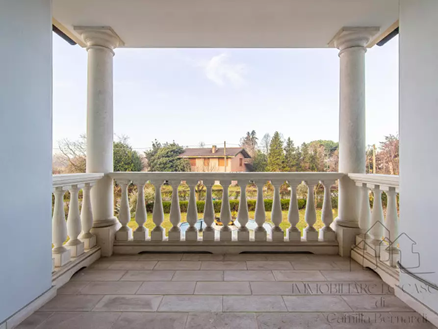 Immagine 31 di Villa in vendita  a Legnaro