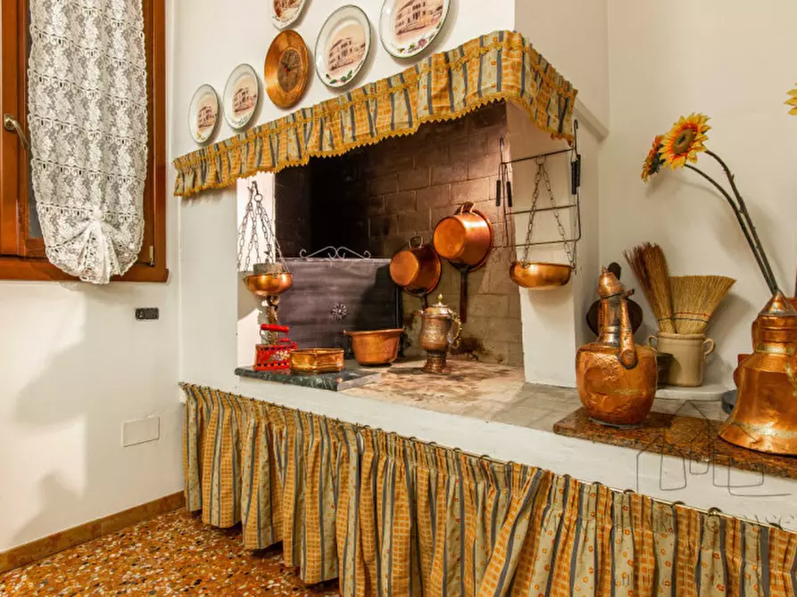 Immagine 40 di Villa in vendita  a Legnaro