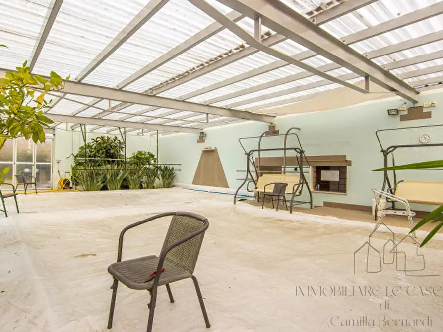 Immagine 47 di Villa in vendita  a Legnaro