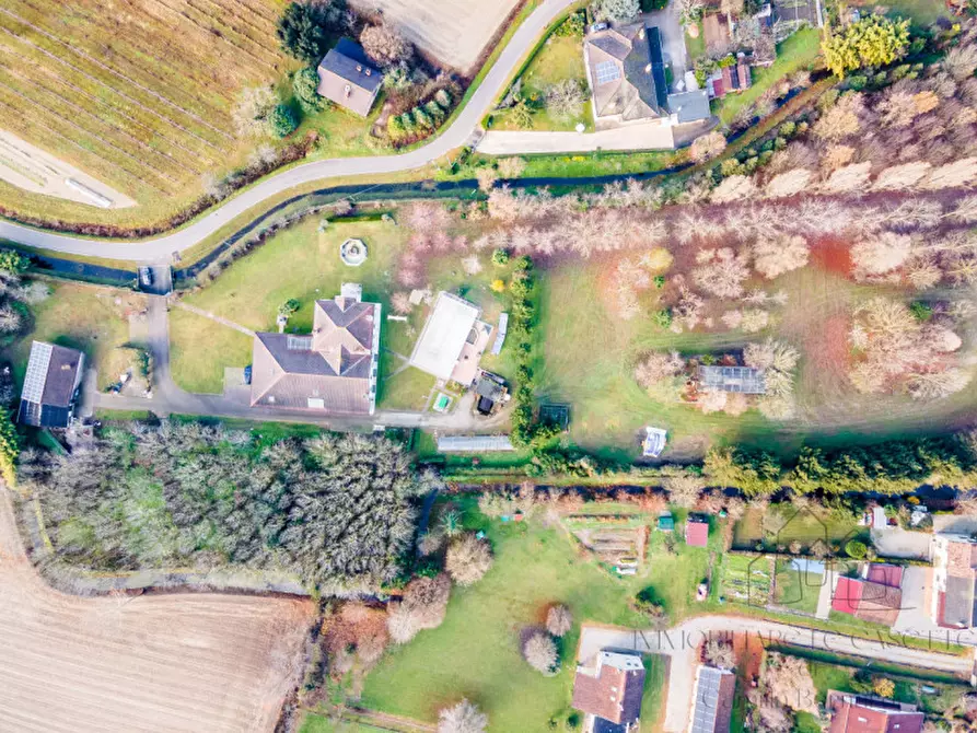 Immagine 63 di Villa in vendita  a Legnaro