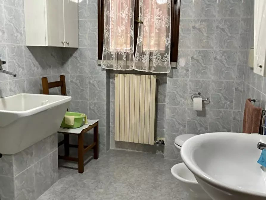 Immagine 9 di Casa bifamiliare in vendita  a Castagnaro