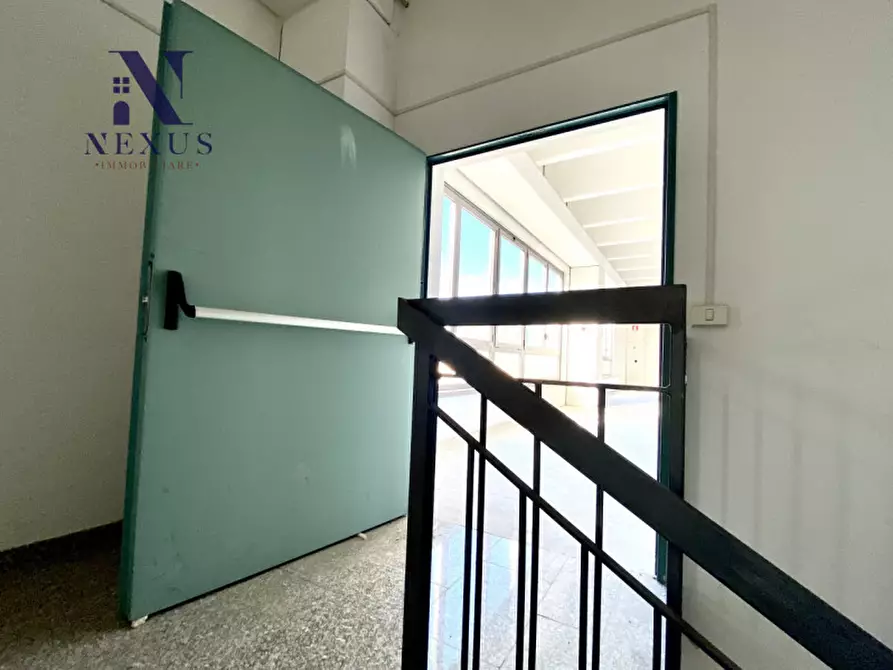 Immagine 13 di Capannone industriale in affitto  a Senigallia