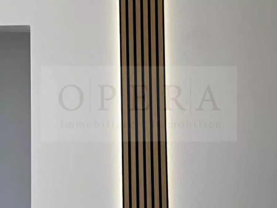 Immagine 16 di Appartamento in vendita  in via Claudia Augusta Interno a Bolzano