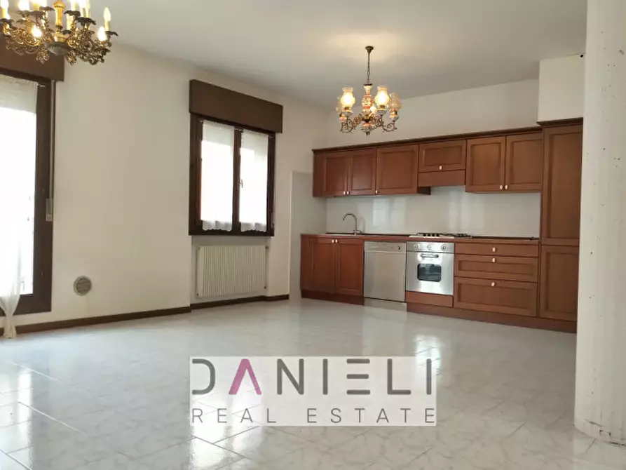 Immagine 3 di Appartamento in vendita  in Via Palladio a Val Liona