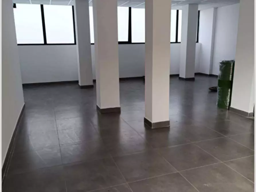 Immagine 10 di Attività commerciale in affitto  in Via cancelleria a Ariccia