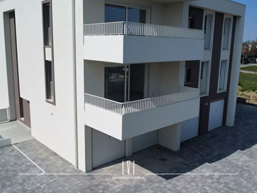 Immagine 4 di Appartamento in vendita  in via Monte Civetta 100 a San Donà Di Piave