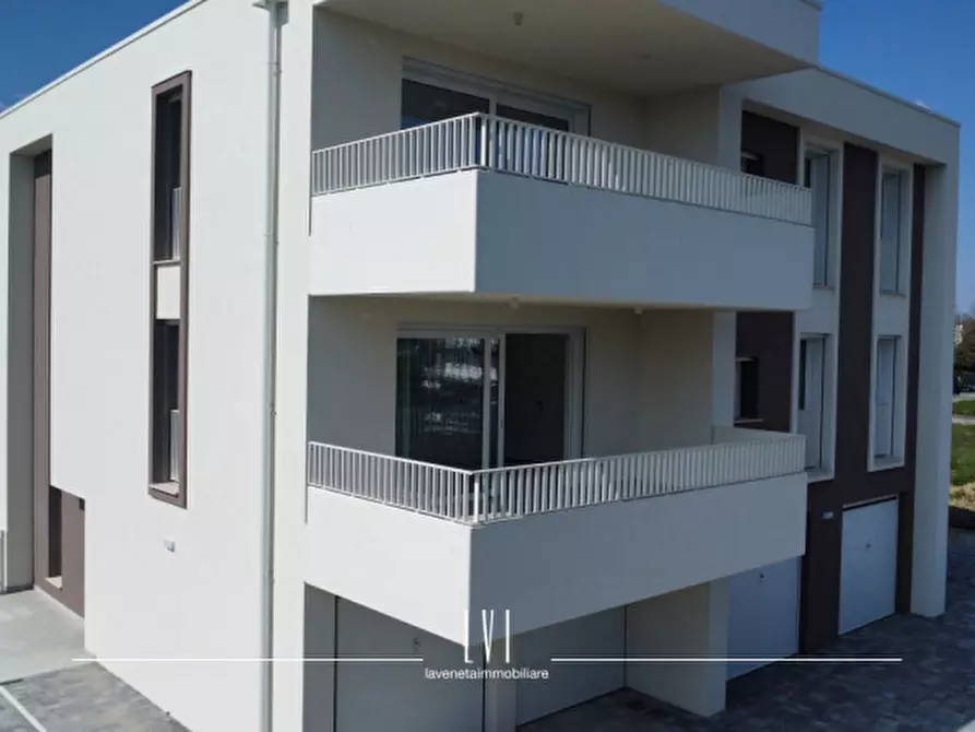 Immagine 7 di Appartamento in vendita  in via Monte Civetta 100 a San Donà Di Piave
