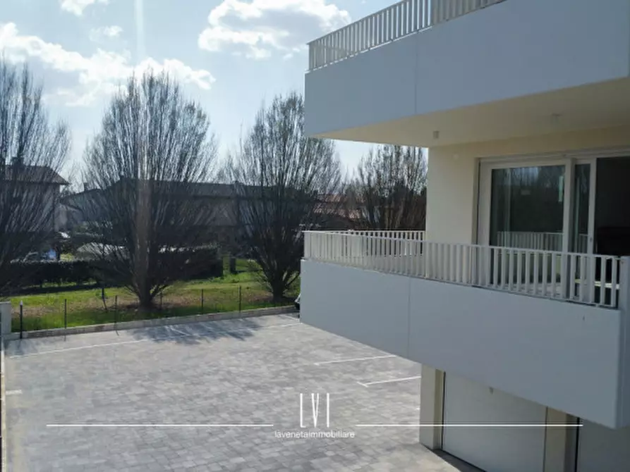 Immagine 9 di Appartamento in vendita  in via Monte Civetta 100 a San Donà Di Piave