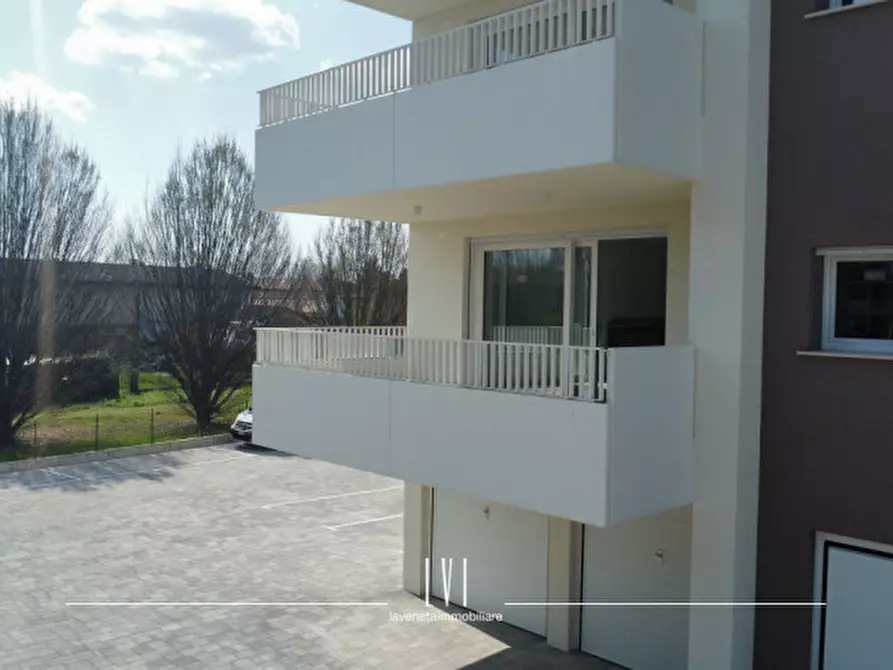 Immagine 10 di Appartamento in vendita  in via Monte Civetta 100 a San Donà Di Piave