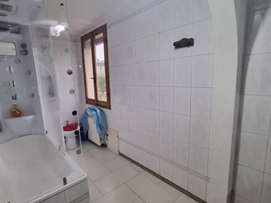 Immagine 8 di Villetta a schiera in vendita  in VIA MADONNA a Campogalliano