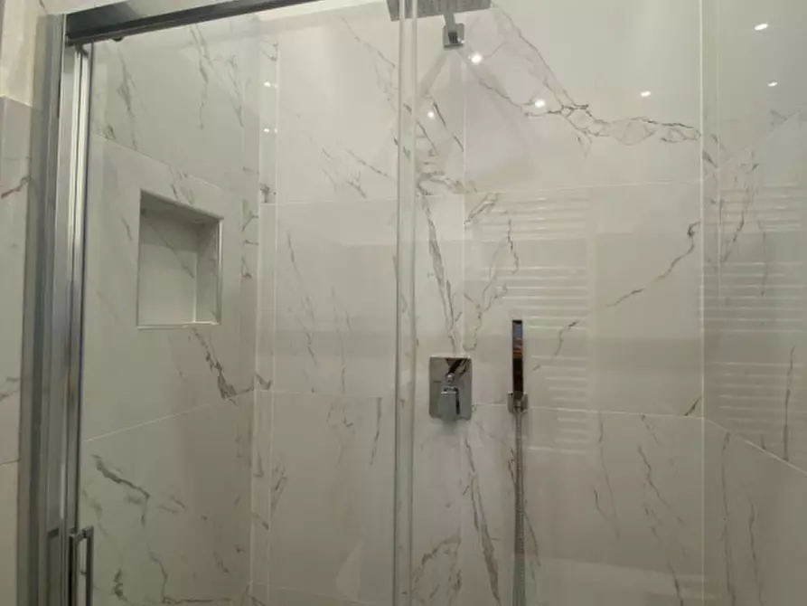 Immagine 21 di Appartamento in vendita  in VIA MARSALA a Firenze