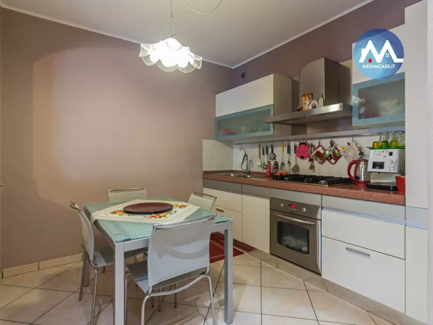 Immagine 3 di Appartamento in vendita  in Via Montenevoso a Pesaro