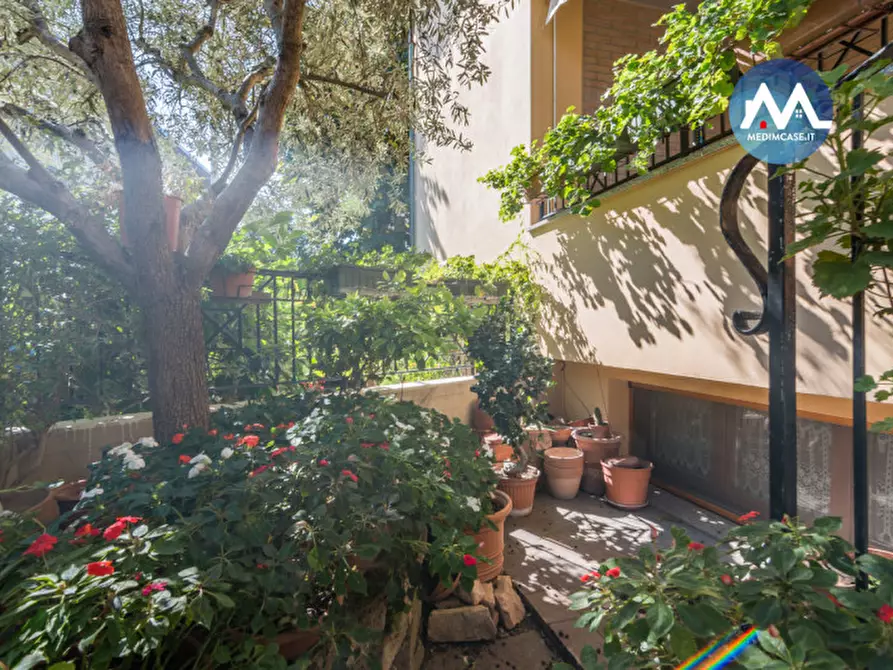 Immagine 11 di Appartamento in vendita  in Via Montenevoso a Pesaro