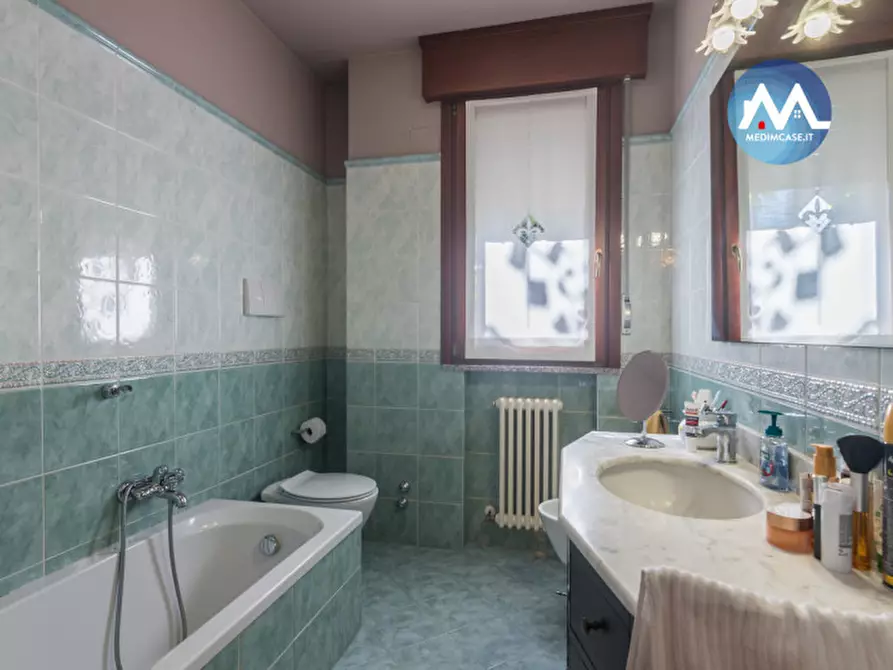 Immagine 17 di Appartamento in vendita  in Via Montenevoso a Pesaro