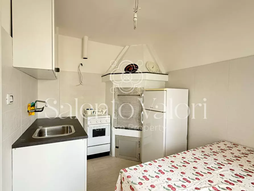 Immagine 10 di Appartamento in vendita  in Via Oberdan 11 a Matino