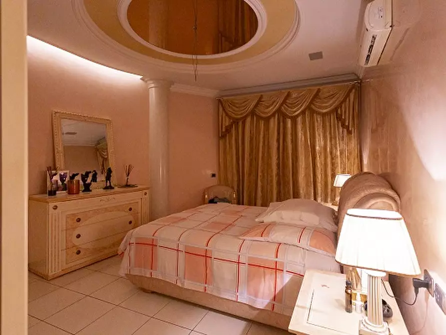 Immagine 16 di Appartamento in vendita  in viale Milano a Riccione