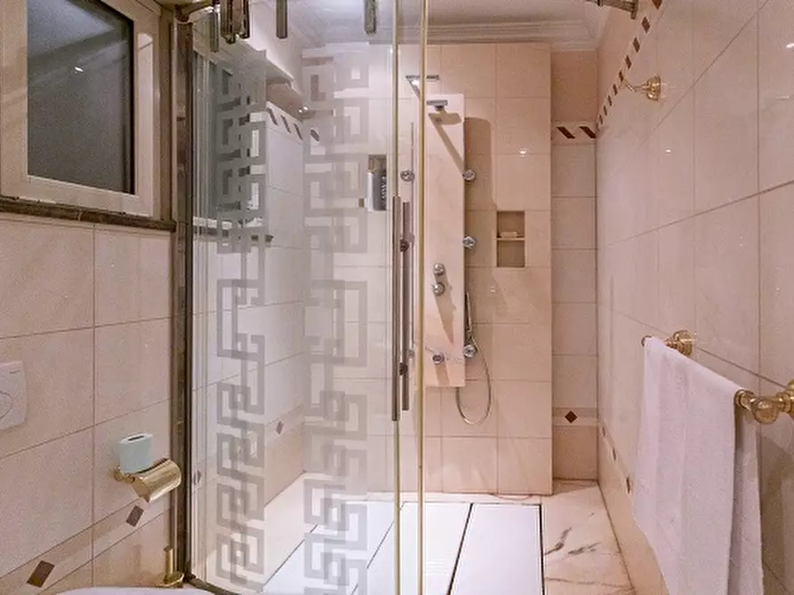 Immagine 18 di Appartamento in vendita  in viale Milano a Riccione