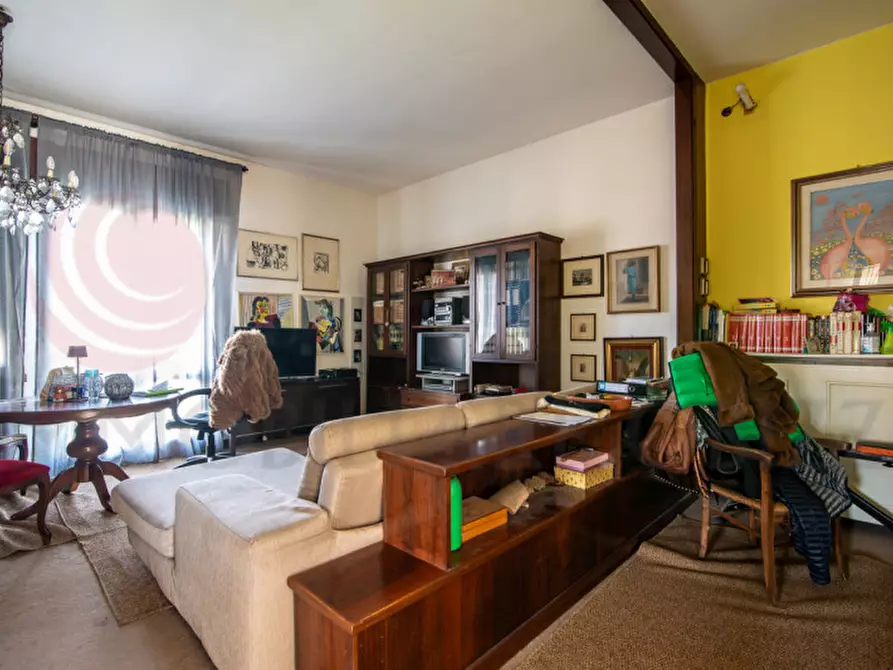 Immagine 1 di Appartamento in vendita  in Via Padre Leopoldo a Abano Terme