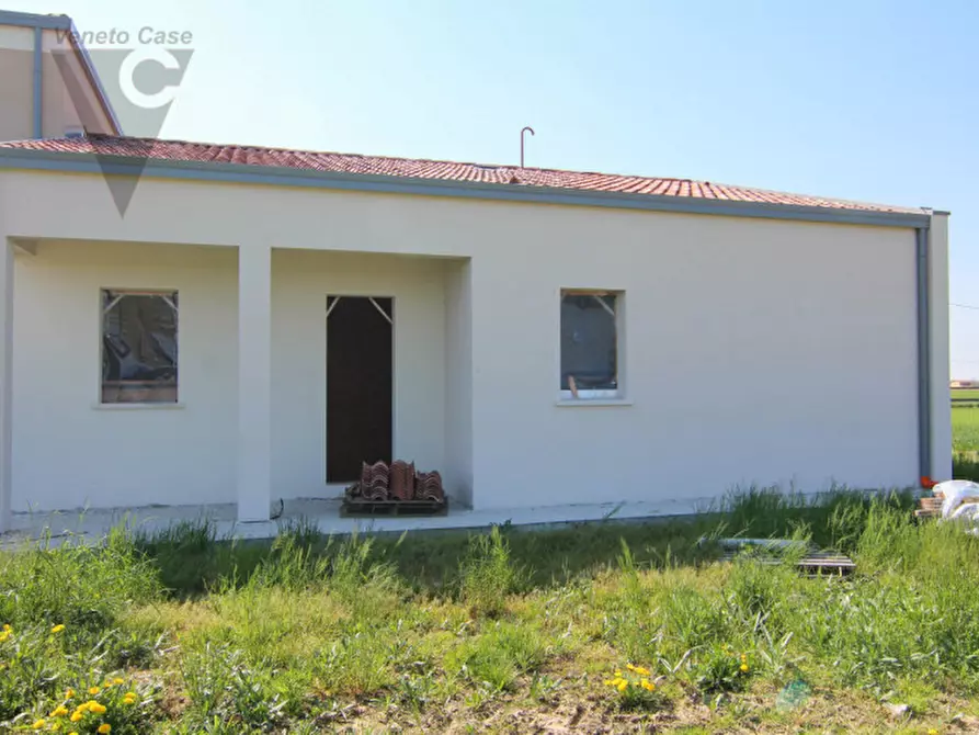 Immagine 8 di Casa bifamiliare in vendita  in via Ardoneghe a Brugine