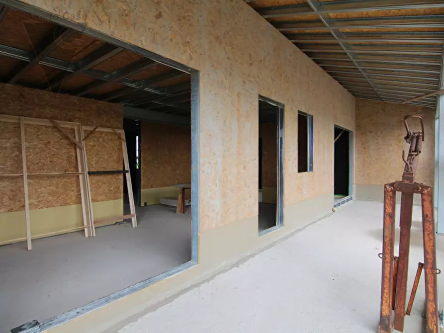 Immagine 10 di Casa bifamiliare in vendita  in via Ardoneghe a Brugine