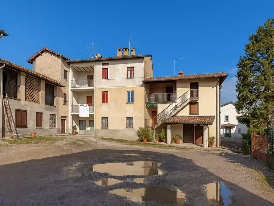 Immagine 19 di Appartamento in vendita  a Albavilla