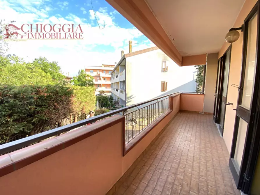 Immagine 8 di Casa trifamiliare in vendita  in Via G. Da Verrazzano a Chioggia