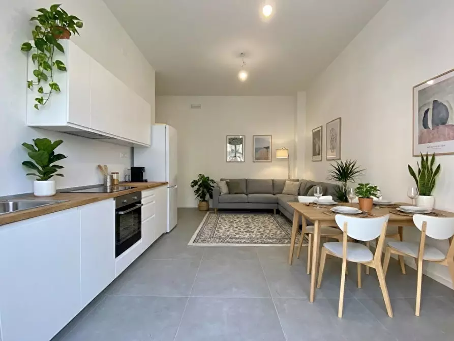 Immagine 3 di Appartamento in vendita  in via Borgo Casale a Vicenza