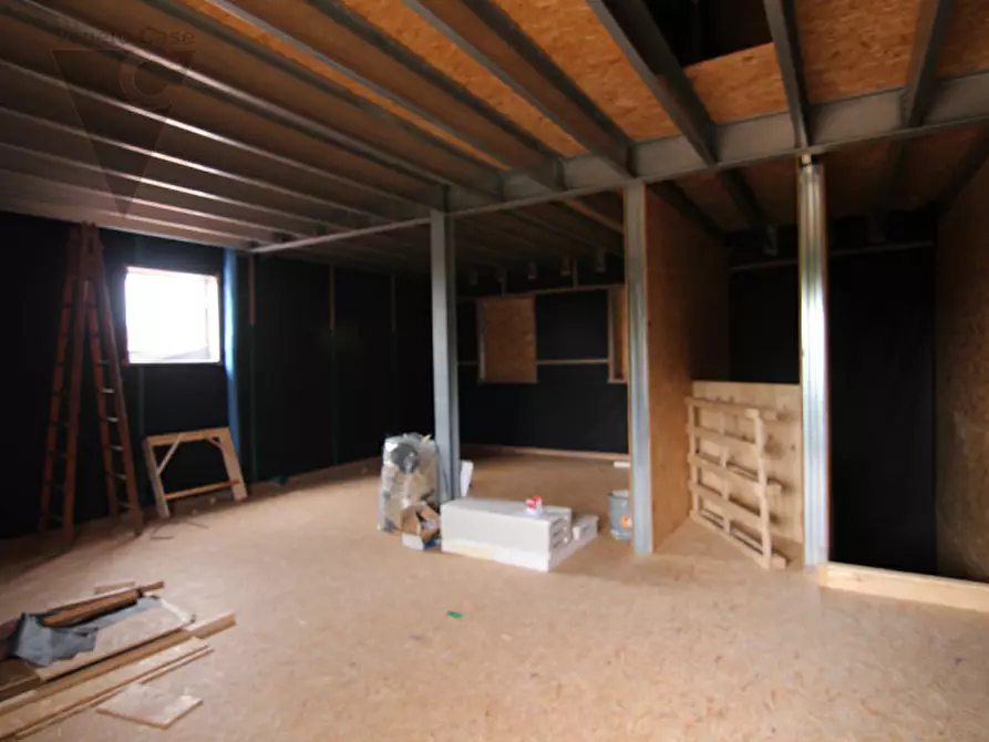 Immagine 10 di Casa bifamiliare in vendita  in via Ardoneghe a Brugine