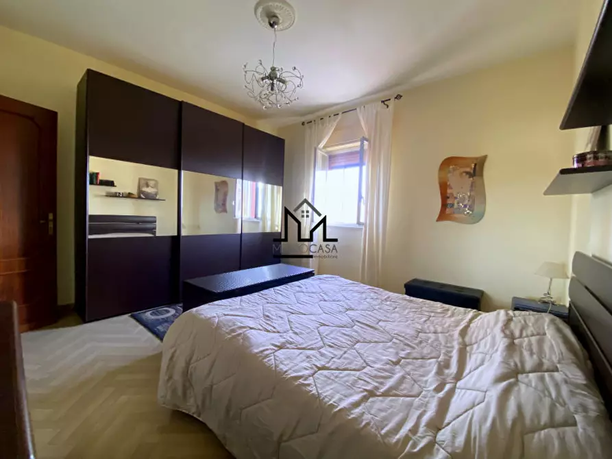 Immagine 21 di Appartamento in vendita  in Zona Paruta a Palermo