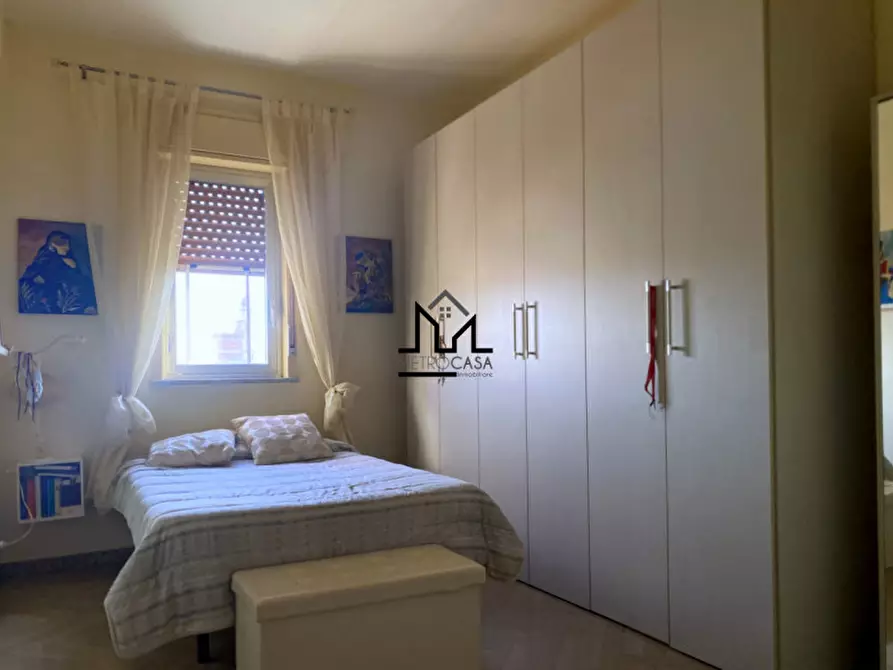 Immagine 24 di Appartamento in vendita  in Zona Paruta a Palermo