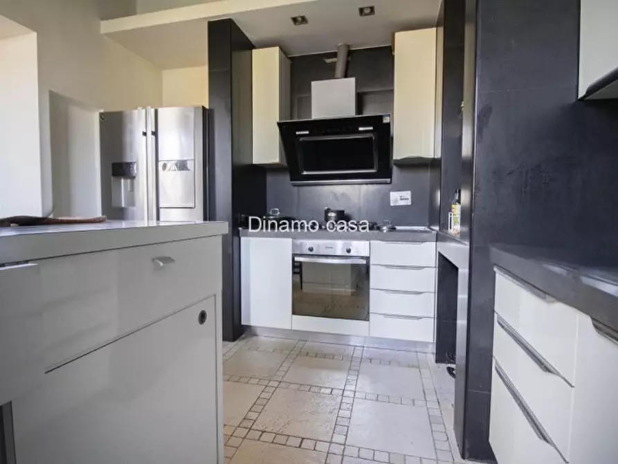 Immagine 7 di Villa in vendita  in via 8 marzo a Prato