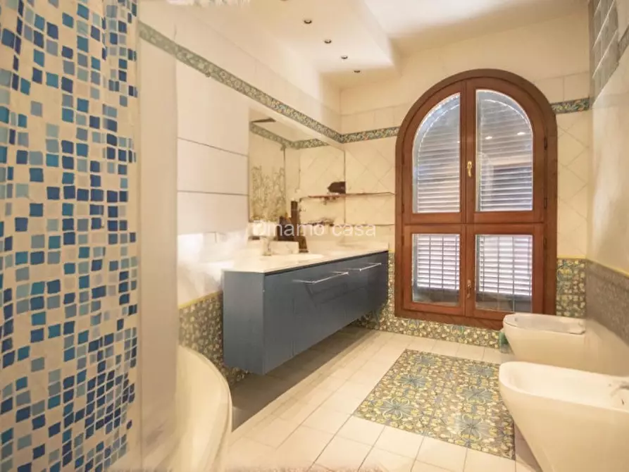 Immagine 22 di Villa in vendita  in via 8 marzo a Prato