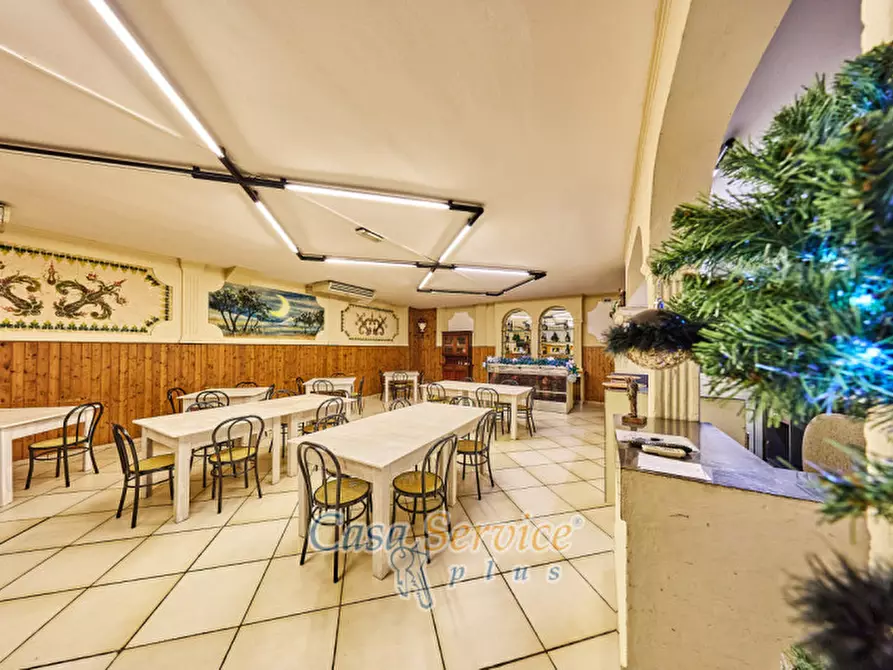 Immagine 13 di Attività commerciale in vendita  in Via Vittorio Veneto a Supersano