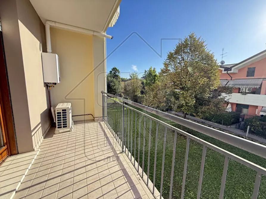 Immagine 2 di Appartamento in vendita  in via flacco a Abano Terme