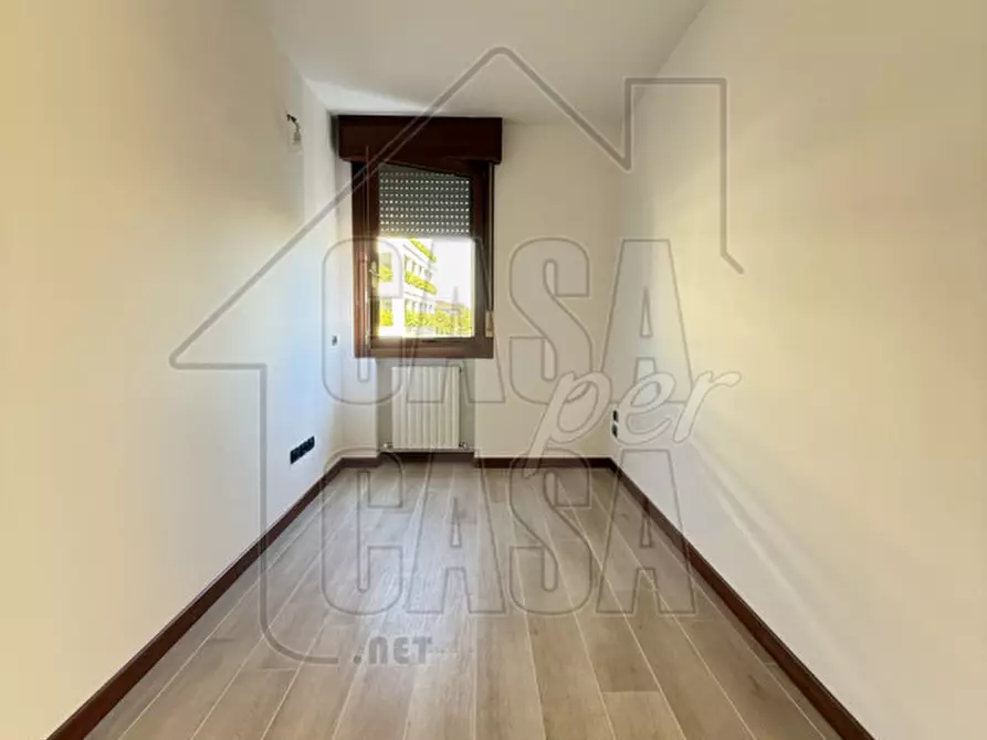 Immagine 7 di Appartamento in vendita  in via flacco a Abano Terme