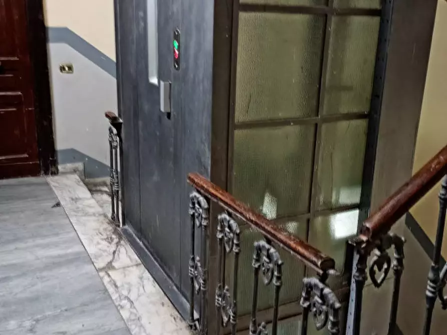 Immagine 16 di Appartamento in affitto  in Via Pietro Colletta a Napoli