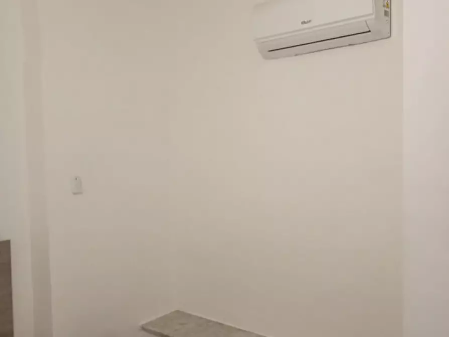 Immagine 20 di Appartamento in affitto  in Via Pietro Colletta a Napoli