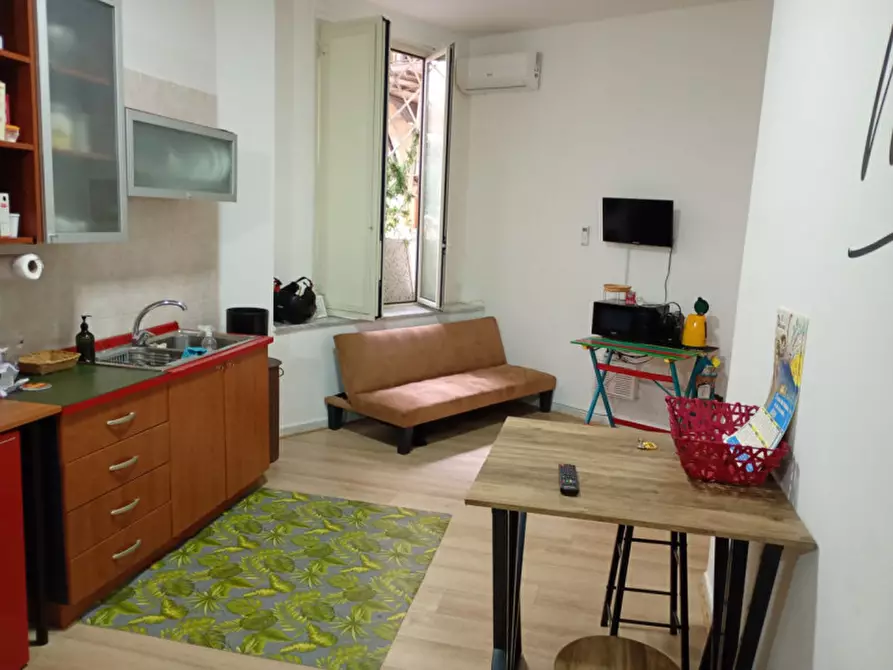 Immagine 30 di Appartamento in affitto  in Via Pietro Colletta a Napoli