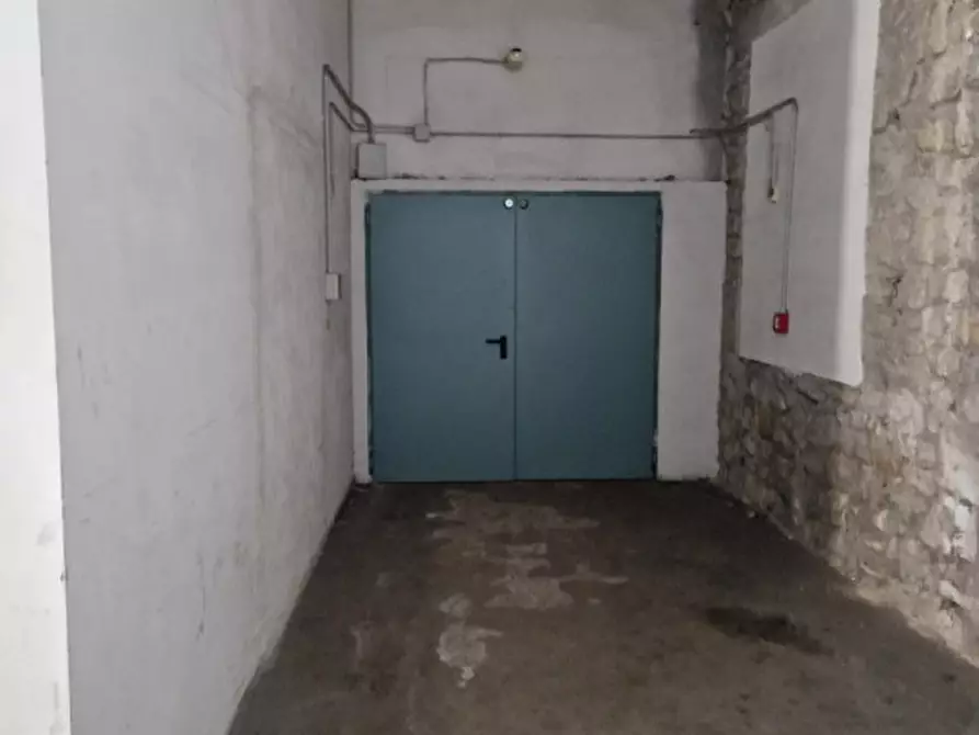 Immagine 17 di Capannone industriale in affitto  in VIA DEI CONFINI a Campi Bisenzio