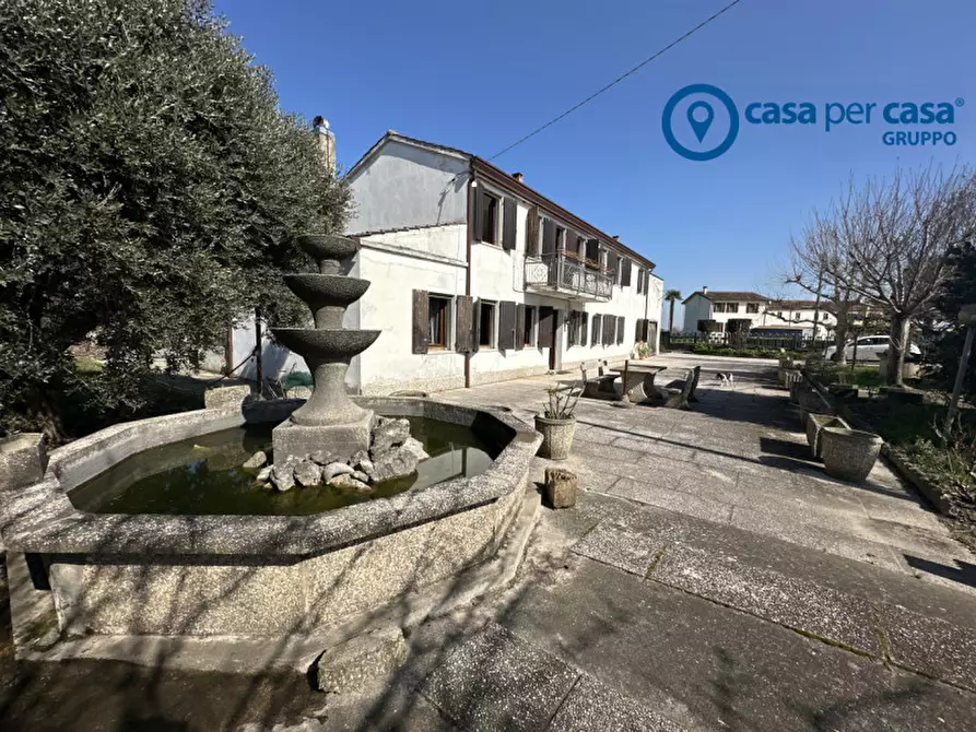 Immagine 1 di Casa indipendente in vendita  in Villadose, Via A Rizzo a Villadose