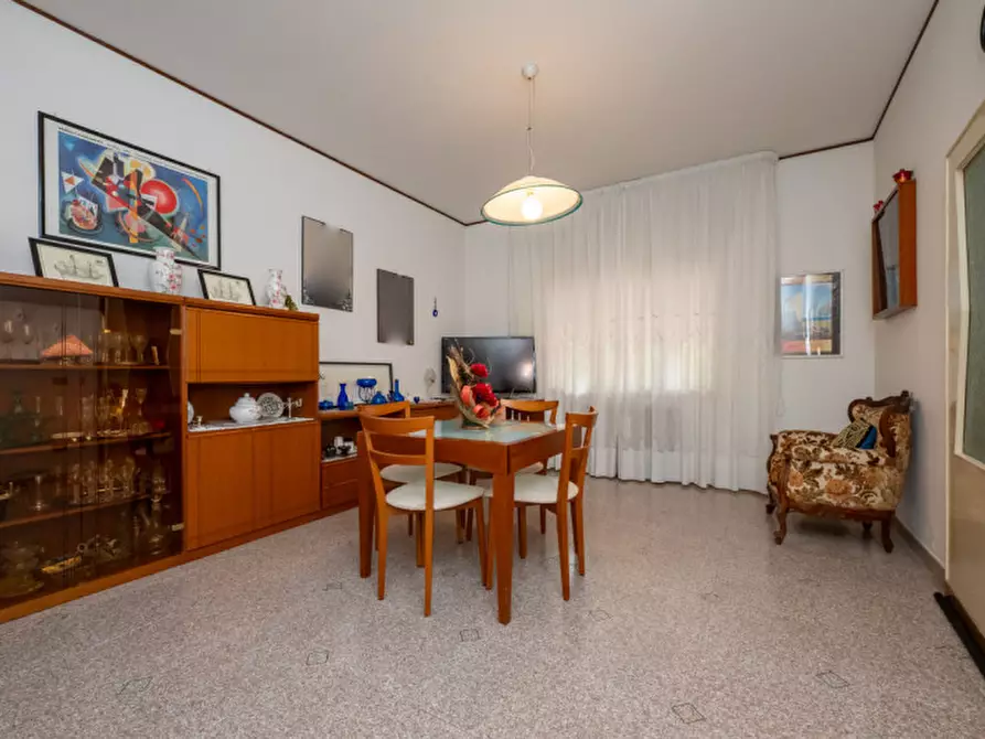 Immagine 9 di Casa indipendente in vendita  in via Volta a Solesino