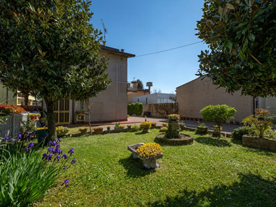 Immagine 32 di Casa indipendente in vendita  in via Volta a Solesino