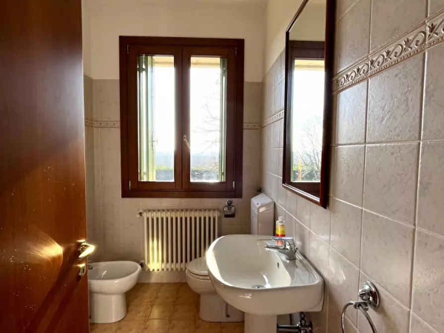 Immagine 8 di Ufficio in affitto  in Via Berico Euganea a Villaga