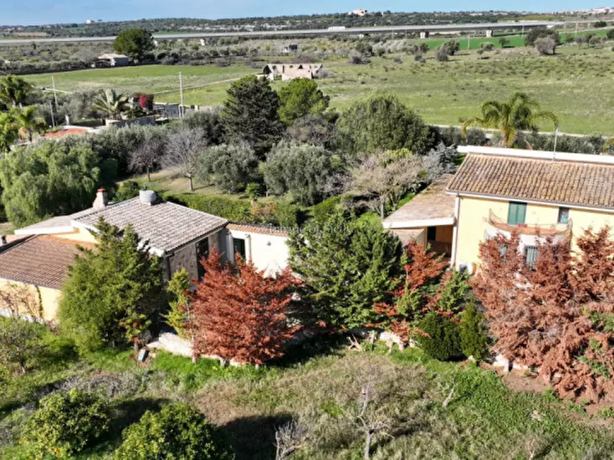 Immagine 2 di Casa indipendente in vendita  in Contrada Biduri a Ispica