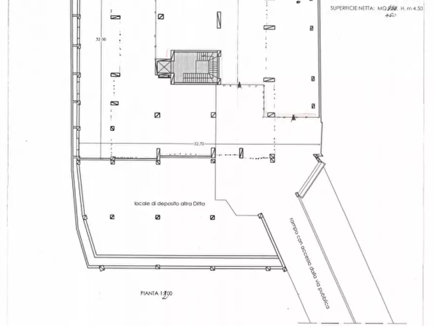 Immagine 17 di Magazzino in vendita  in via Trani a Modica