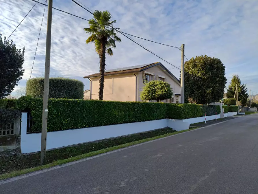 Immagine 39 di Casa bifamiliare in vendita  in Via Muraglie 10 a Monselice