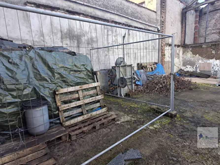 Immagine 21 di Casa indipendente in vendita  in Corso San Rocco a Castano Primo