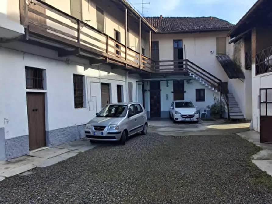 Immagine 22 di Casa indipendente in vendita  in Corso San Rocco a Castano Primo