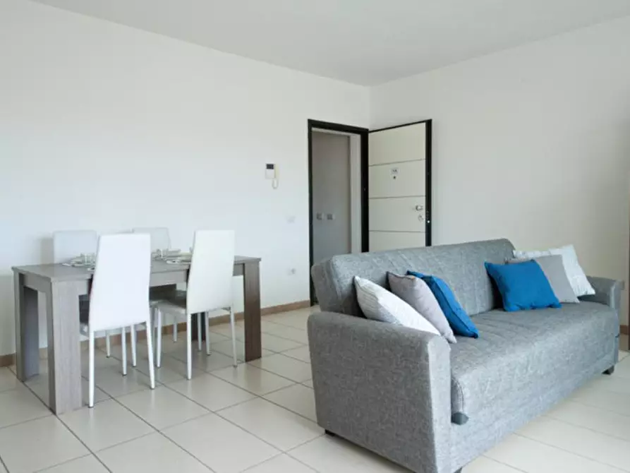 Immagine 3 di Appartamento in vendita  in VIA GENNARGENTU a Olbia